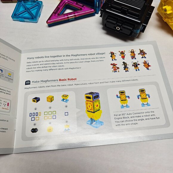 Magformers Magnetic Construction 3D Brain Development Walking Robot Hi Tech Set - Picture 12 of 13